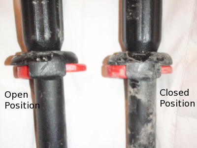 Close up to show the opened and closed position of the push&pull system.